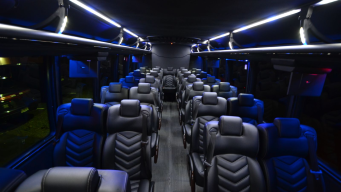 motor-coach-D-gygJjX