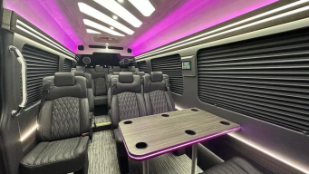 sprinter-executive-interior-D6nb